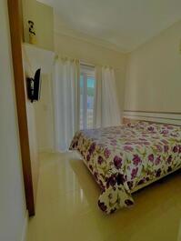 Apartamento 3 dormitorios localizado a 100mts do mar