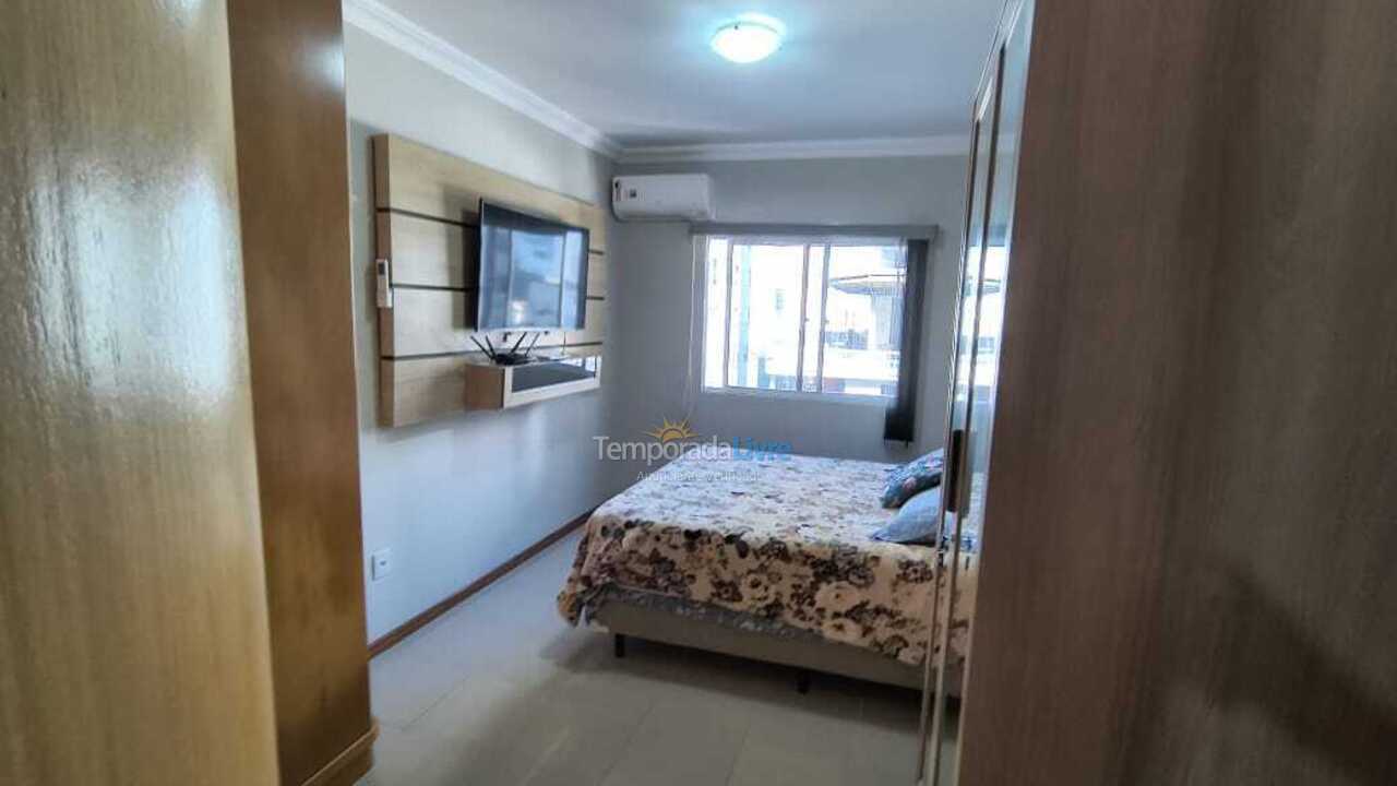 Casa para alquiler de vacaciones em Itapema (Meia Praia)