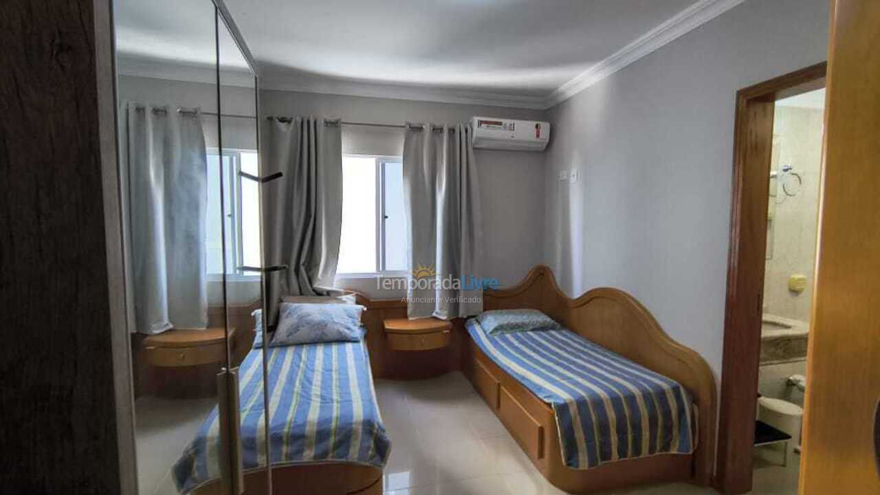Casa para alquiler de vacaciones em Itapema (Meia Praia)