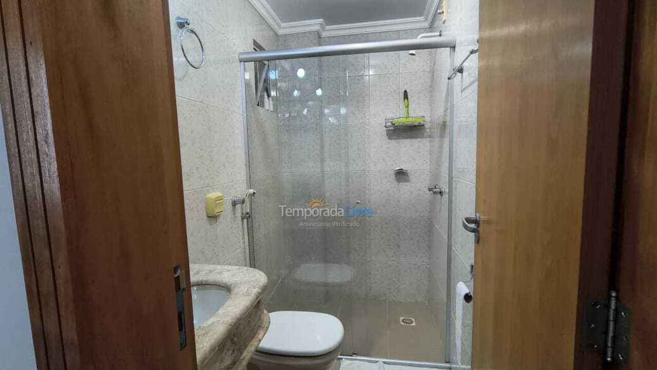 Casa para alquiler de vacaciones em Itapema (Meia Praia)