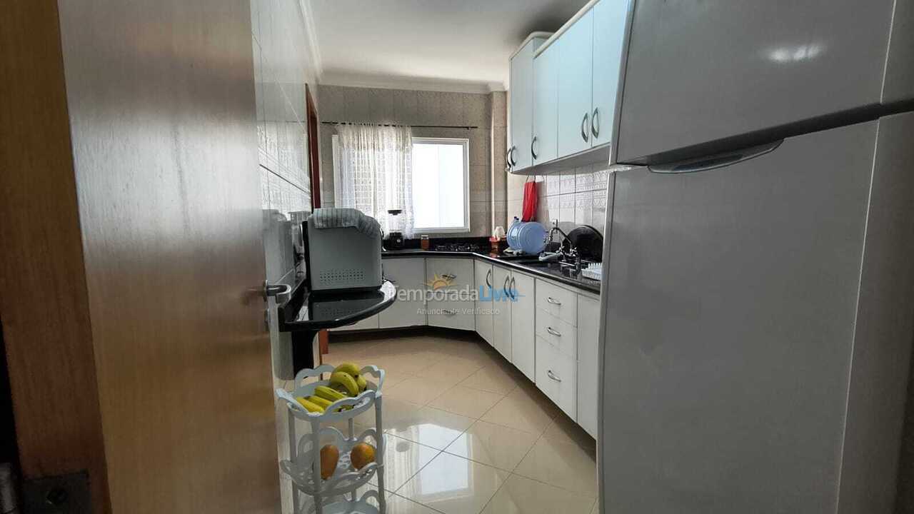 Casa para alquiler de vacaciones em Itapema (Meia Praia)