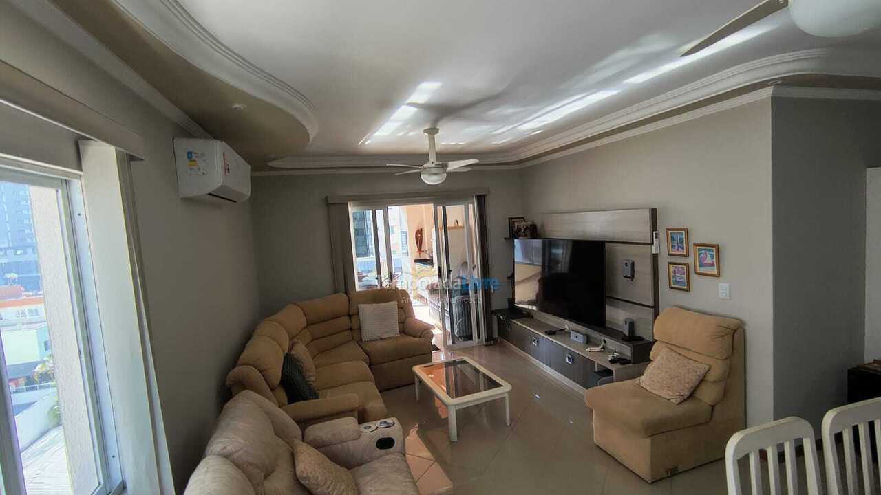 Casa para alquiler de vacaciones em Itapema (Meia Praia)
