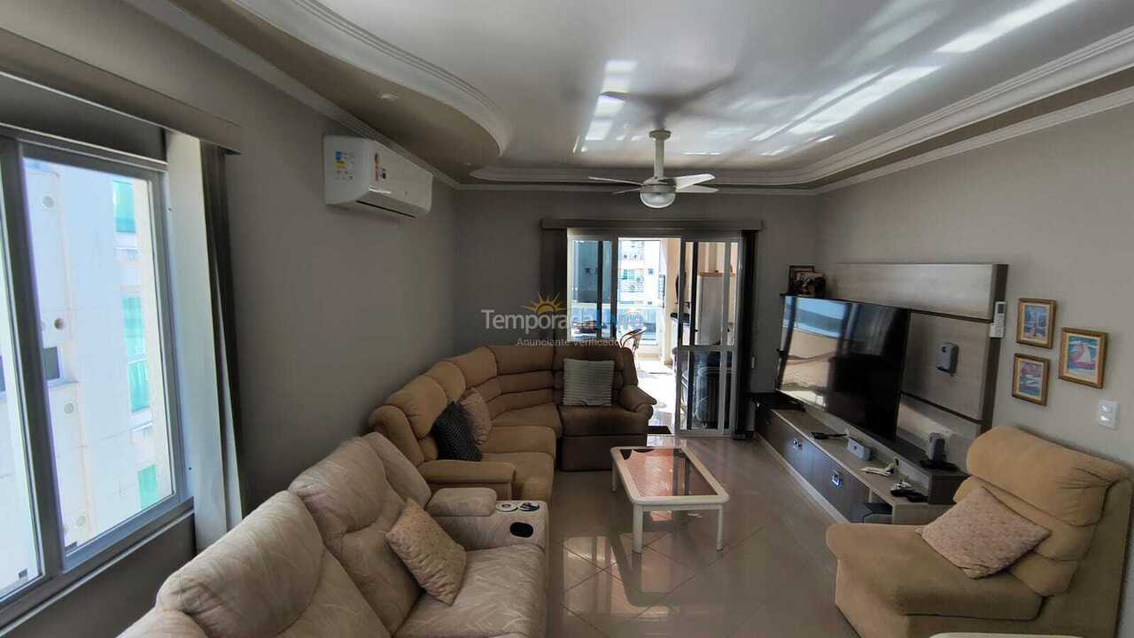 Casa para alquiler de vacaciones em Itapema (Meia Praia)