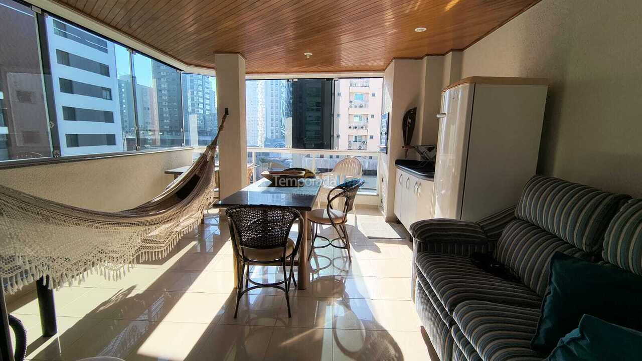 Casa para alquiler de vacaciones em Itapema (Meia Praia)