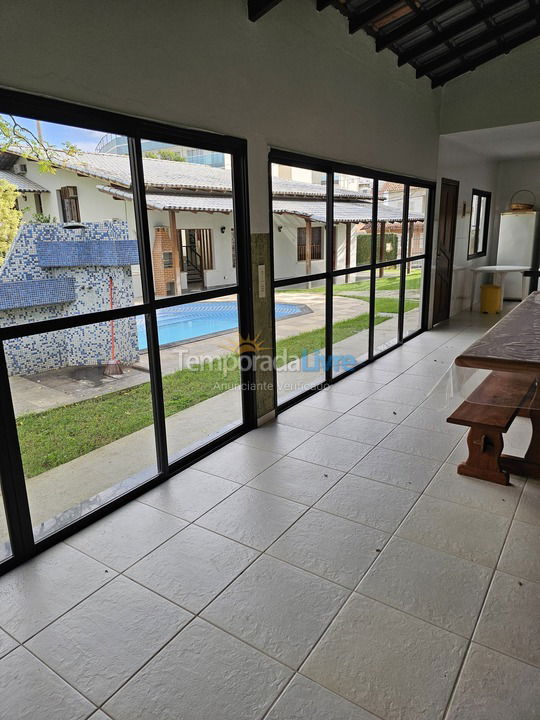 Casa para aluguel de temporada em Guarapari (Praia das Castanheiras)