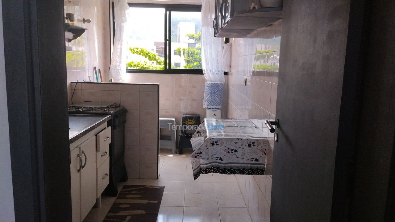 Apartamento para aluguel de temporada em Guarujá (Enseada)