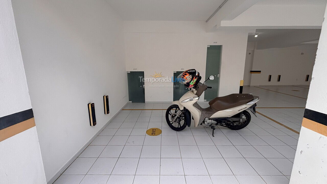 Apartamento para aluguel de temporada em Bombinhas (Praia de Bombas)