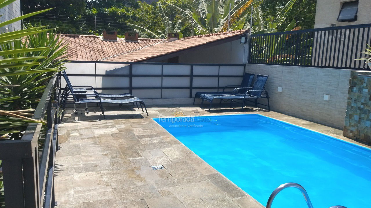 Apartamento para aluguel de temporada em Guarujá (Enseada)