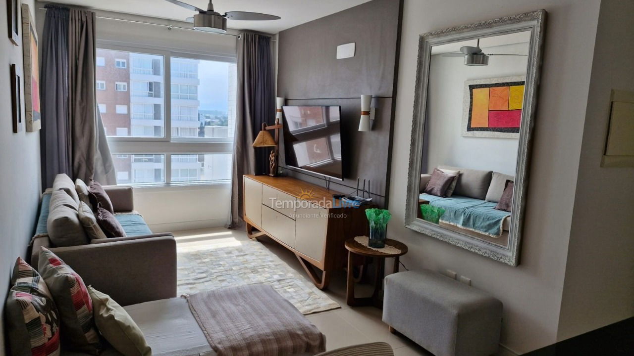 Apartamento para aluguel de temporada em Capão da Canoa (Navegantes)