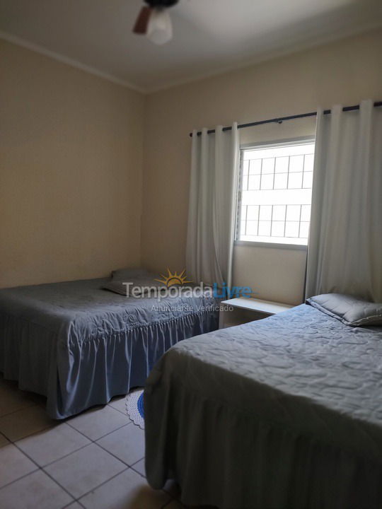 Casa para aluguel de temporada em Lins (Jardim Primavera)