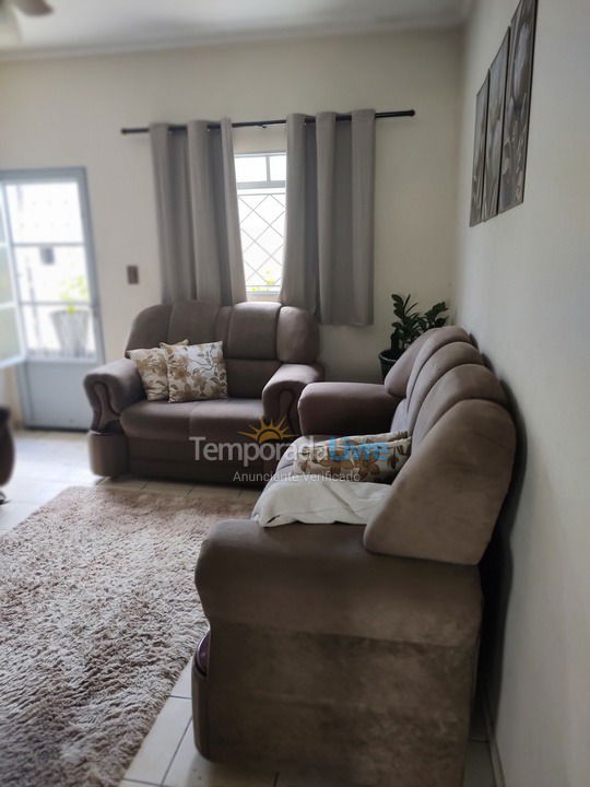 Casa para aluguel de temporada em Lins (Jardim Primavera)