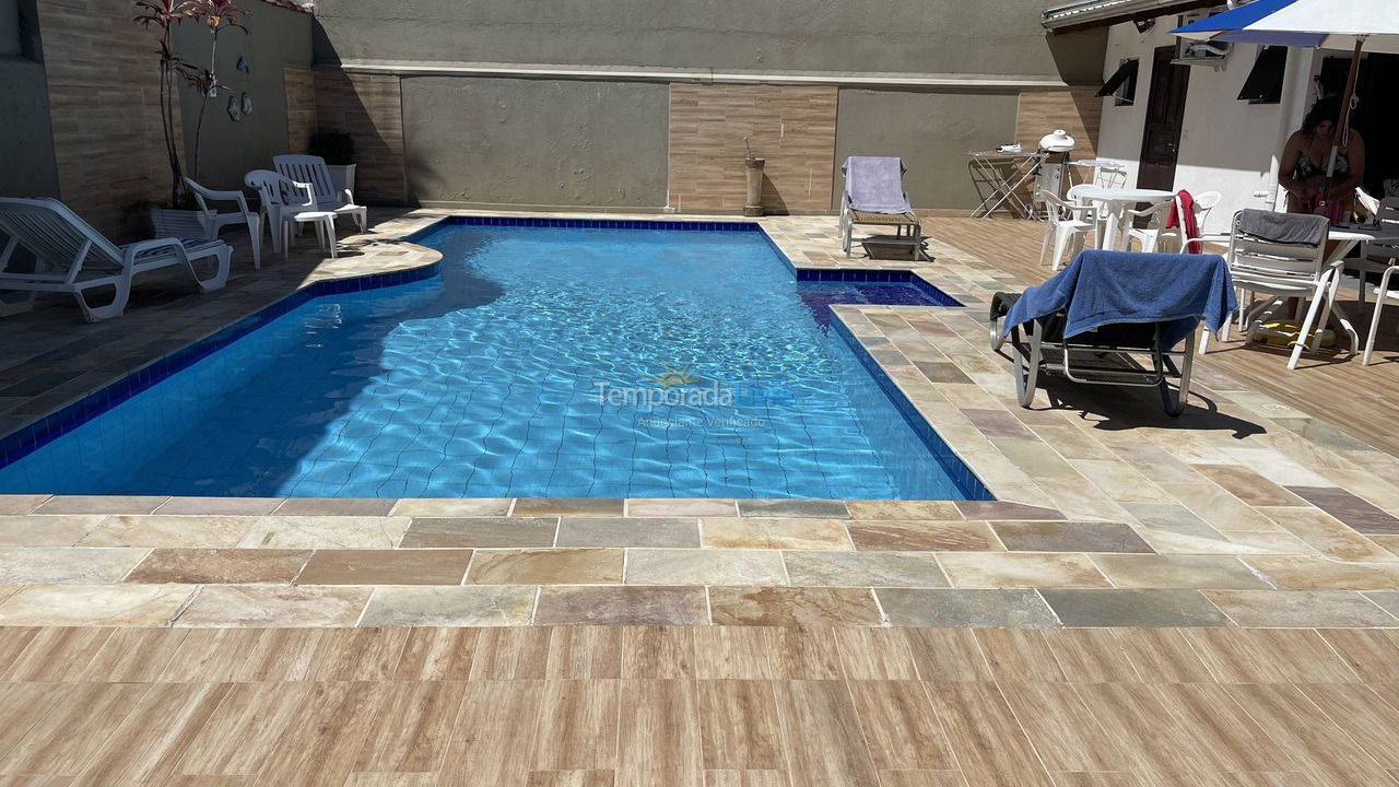 Casa para aluguel de temporada em Guaratuba (Balneário Prainha)
