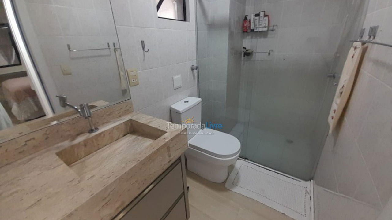 Apartment for vacation rental in Itapema (Meia Praia)