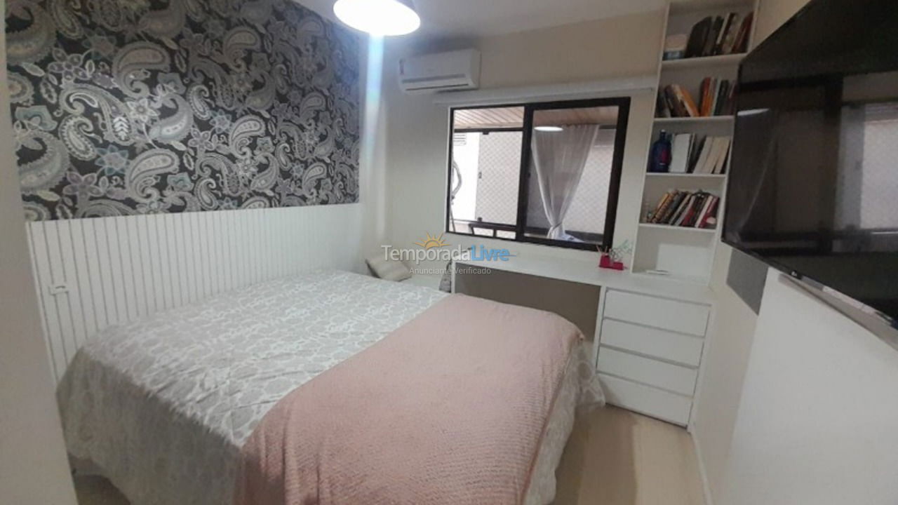 Apartment for vacation rental in Itapema (Meia Praia)