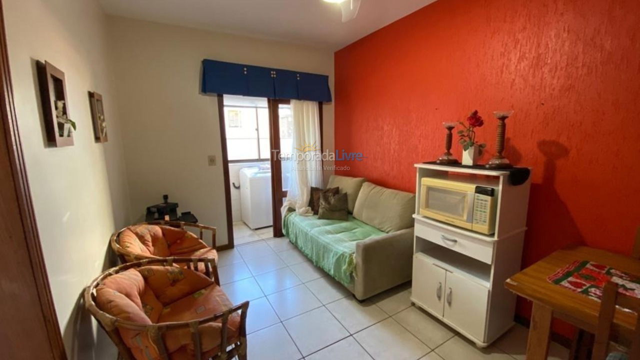 Apartamento para aluguel de temporada em Capão da Canoa (Centro)