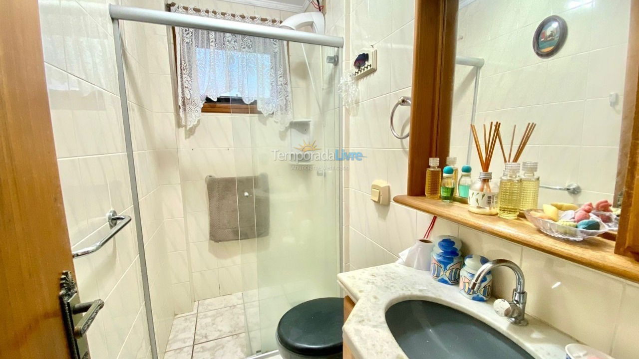 Apartamento para aluguel de temporada em Capão da Canoa (Centro)