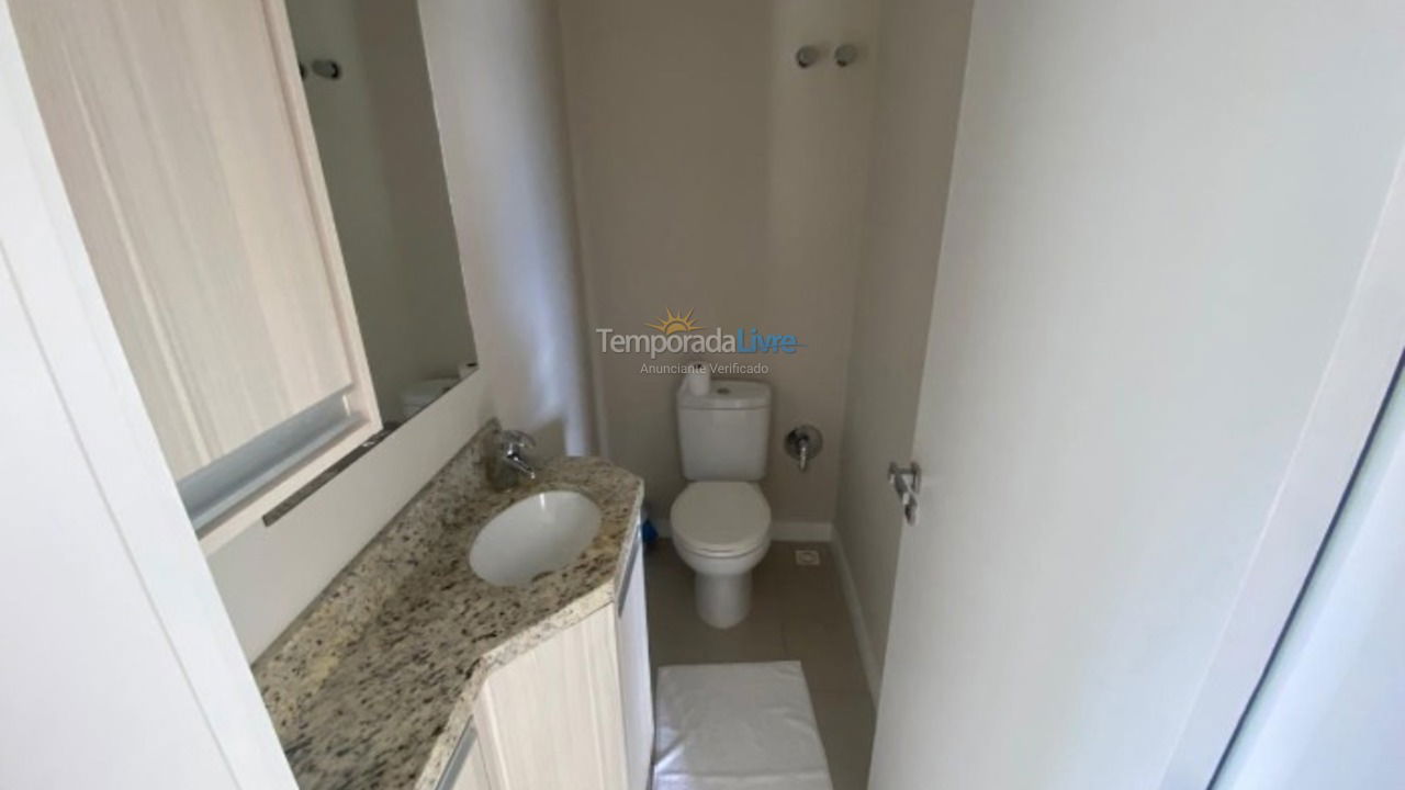 Apartamento para aluguel de temporada em Florianopolis (Canasvieiras)