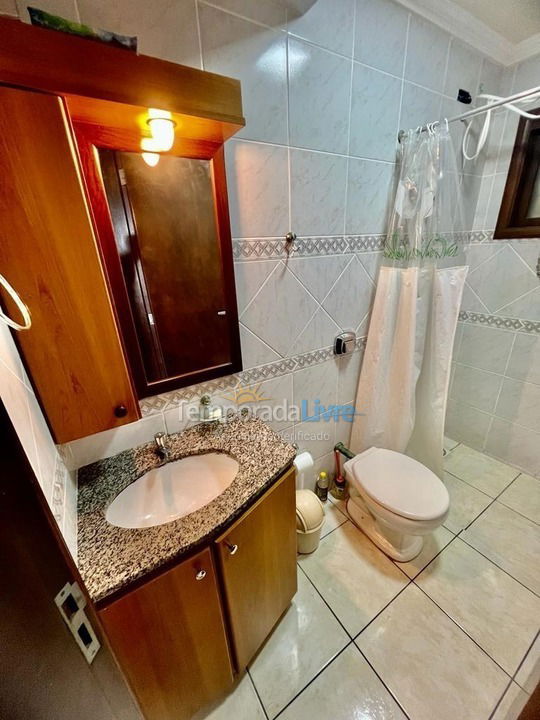 Apartamento para aluguel de temporada em Capão da Canoa (Centro)