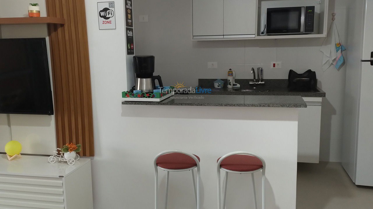 Apartamento para aluguel de temporada em Praia Grande (Guilhermina)
