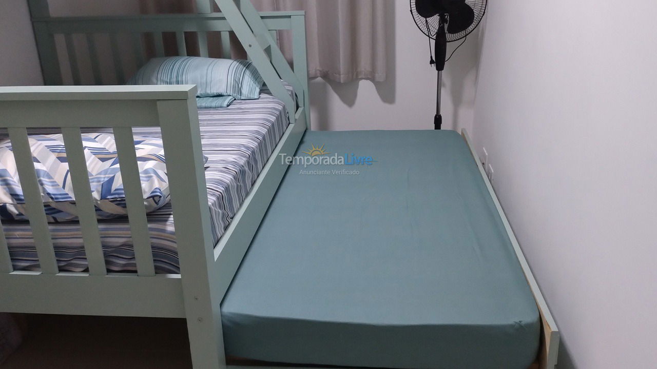 Apartamento para aluguel de temporada em Praia Grande (Guilhermina)