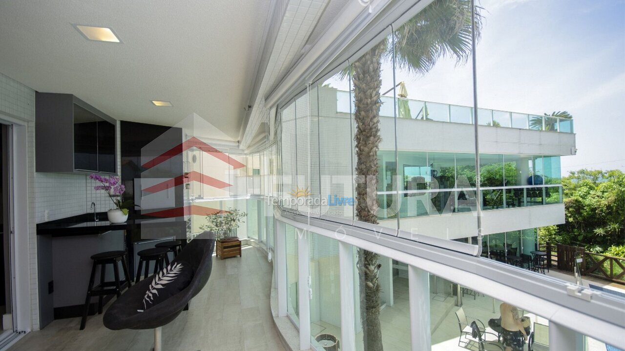 Apartment for vacation rental in Bombinhas (Praia de Bombas)