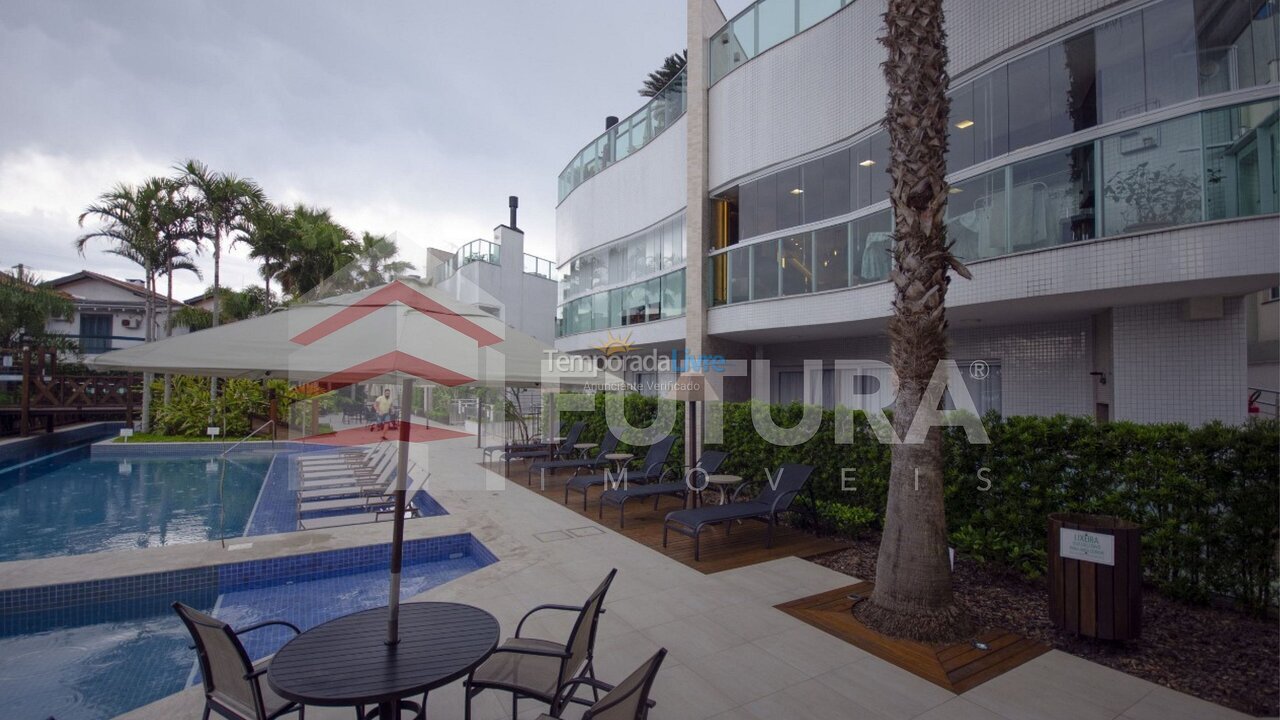 Apartment for vacation rental in Bombinhas (Praia de Bombas)