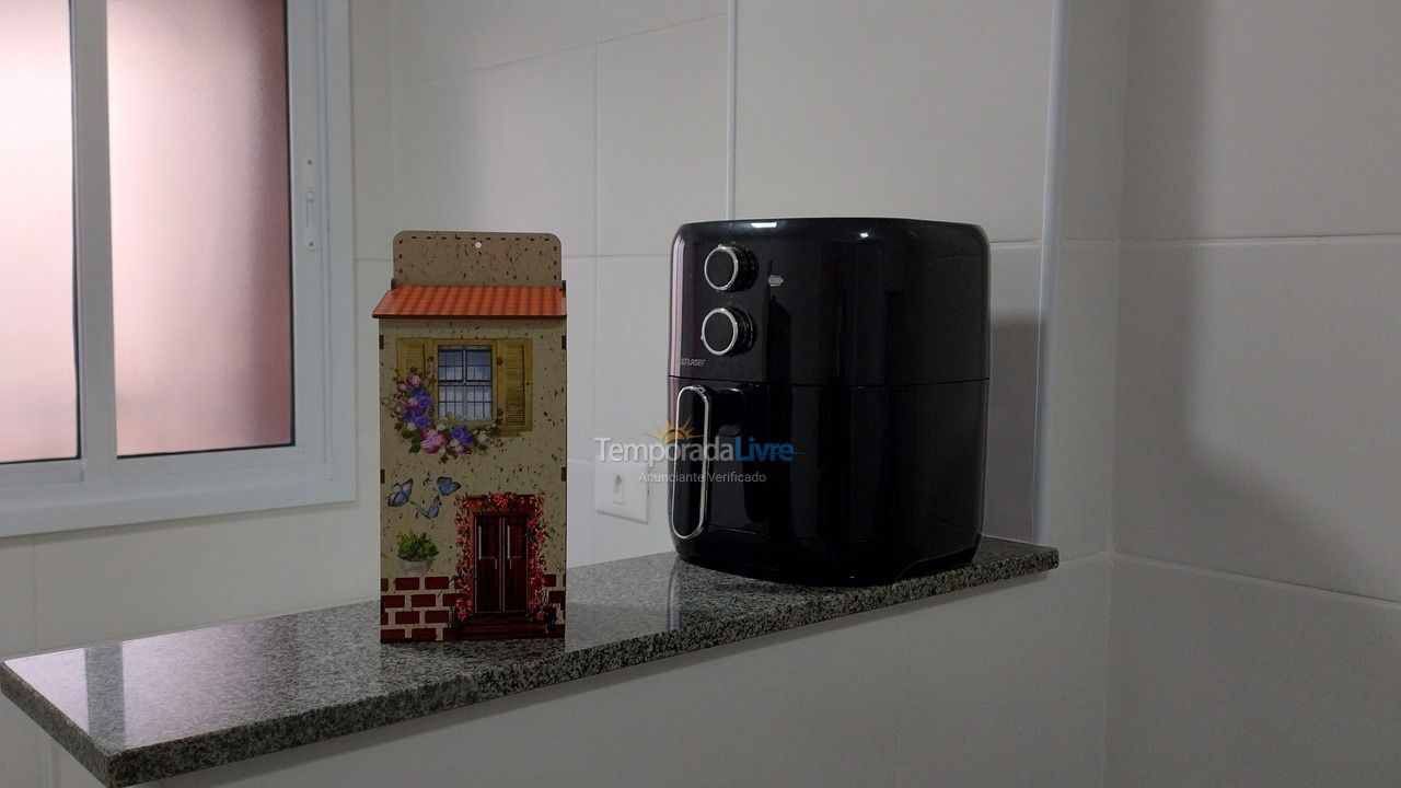 Apartamento para aluguel de temporada em Praia Grande (Guilhermina)