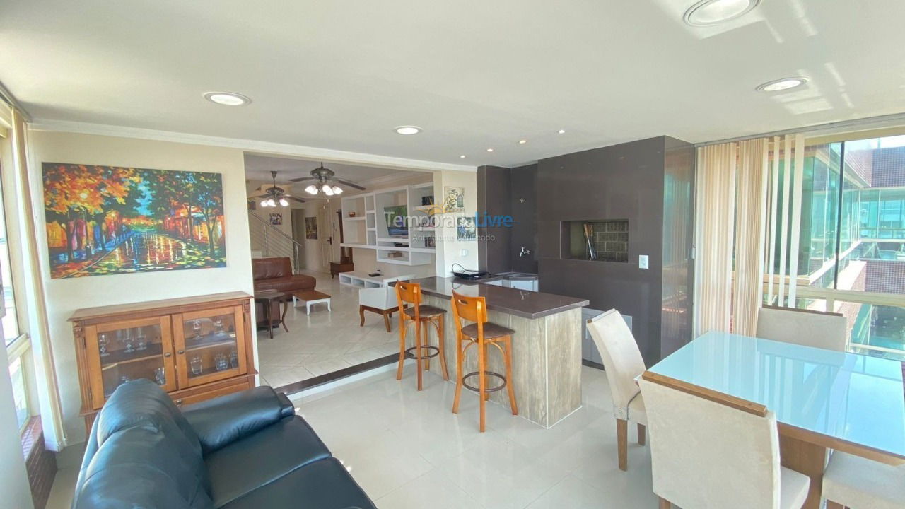 Apartamento para aluguel de temporada em Capão da Canoa (Zona Nova)