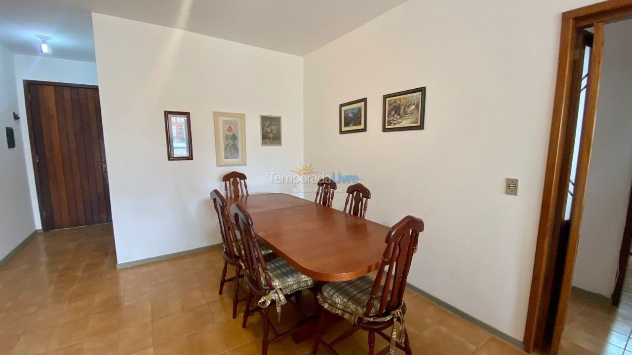 Apartamento para aluguel de temporada em Capão da Canoa (Centro)