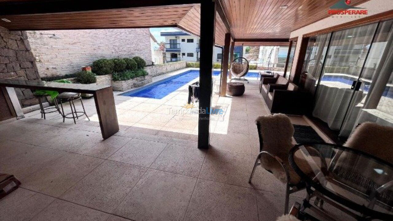 House for vacation rental in Florianopolis (Canasvieiras)