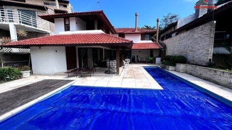 House for 10 people