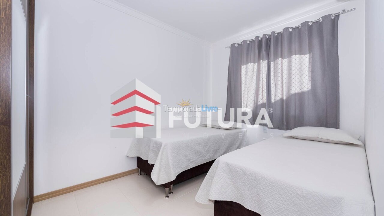 Apartment for vacation rental in Bombinhas (Praia de Bombas)