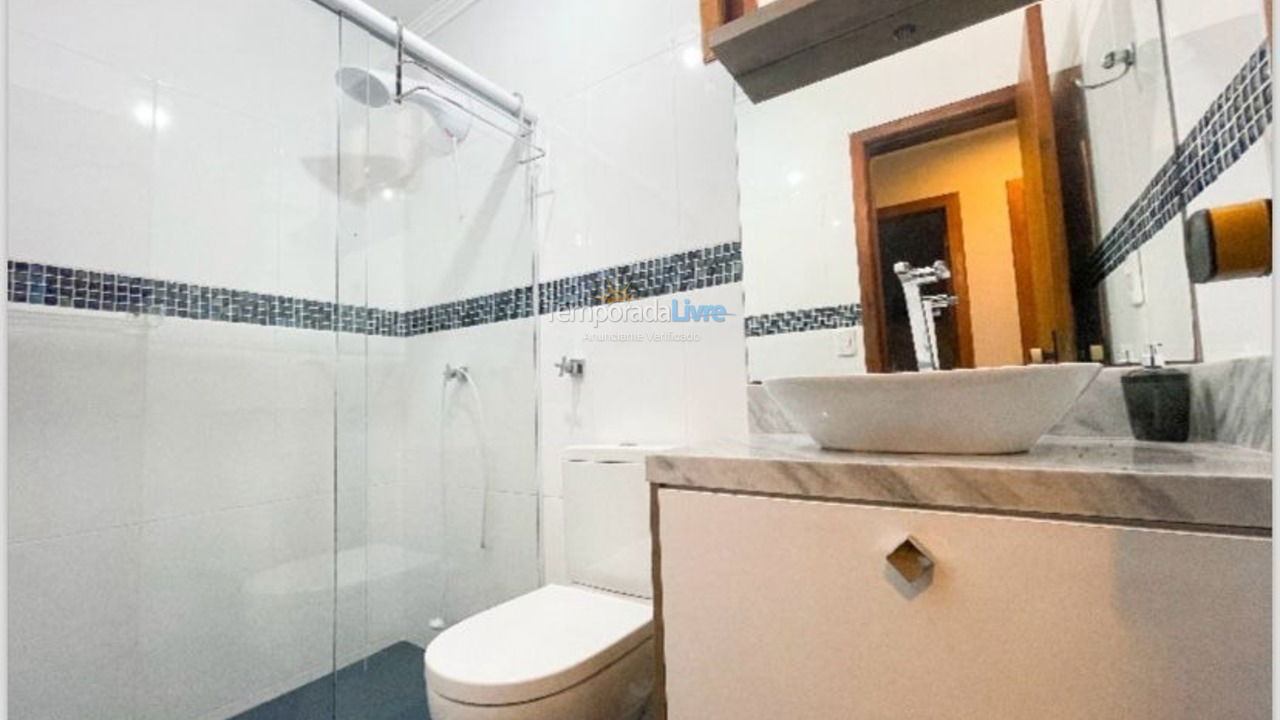 Casa para aluguel de temporada em Xangri Lá (Xangrila Bairo Centro)