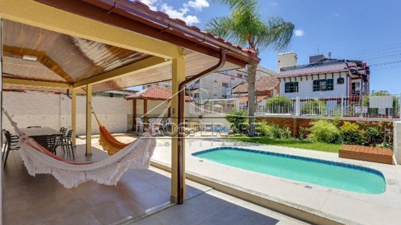 House for vacation rental in Florianopolis (Canasvieiras)