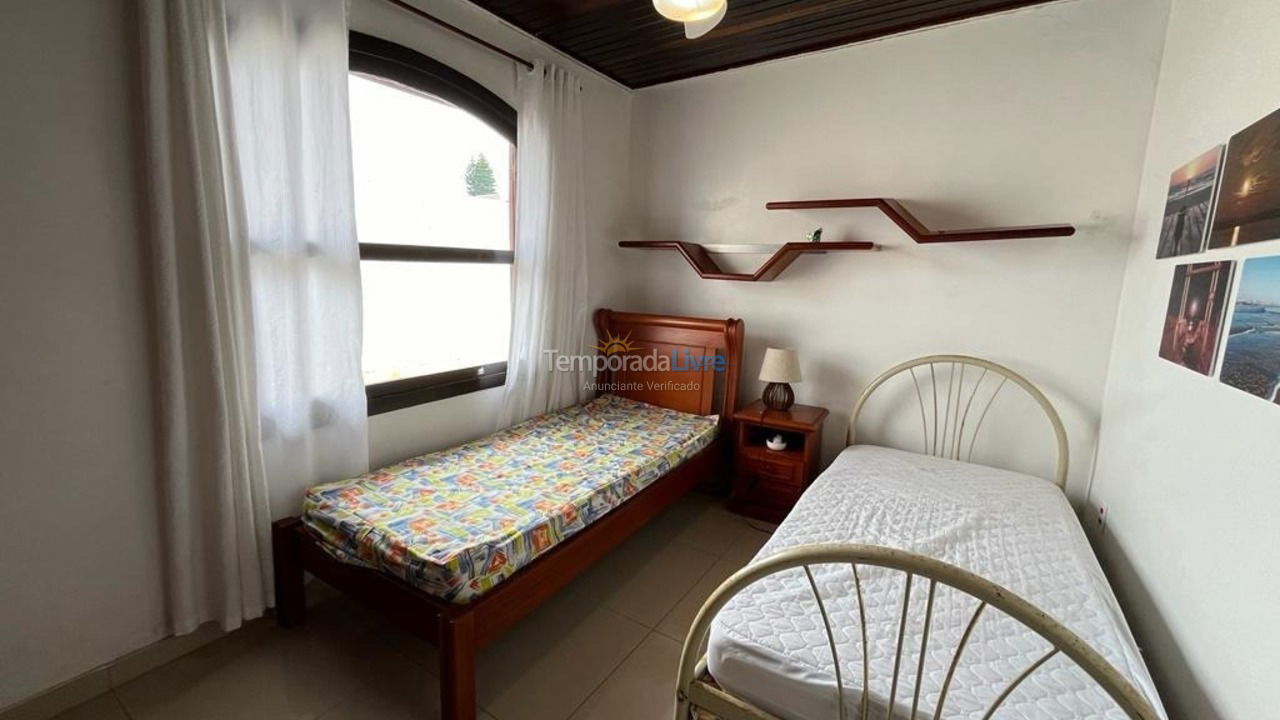 Casa para aluguel de temporada em Xangri Lá (Xangrila Bairo Centro)