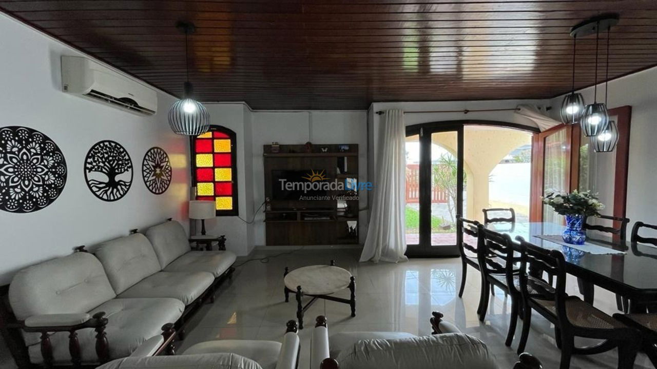 Casa para aluguel de temporada em Xangri Lá (Xangrila Bairo Centro)