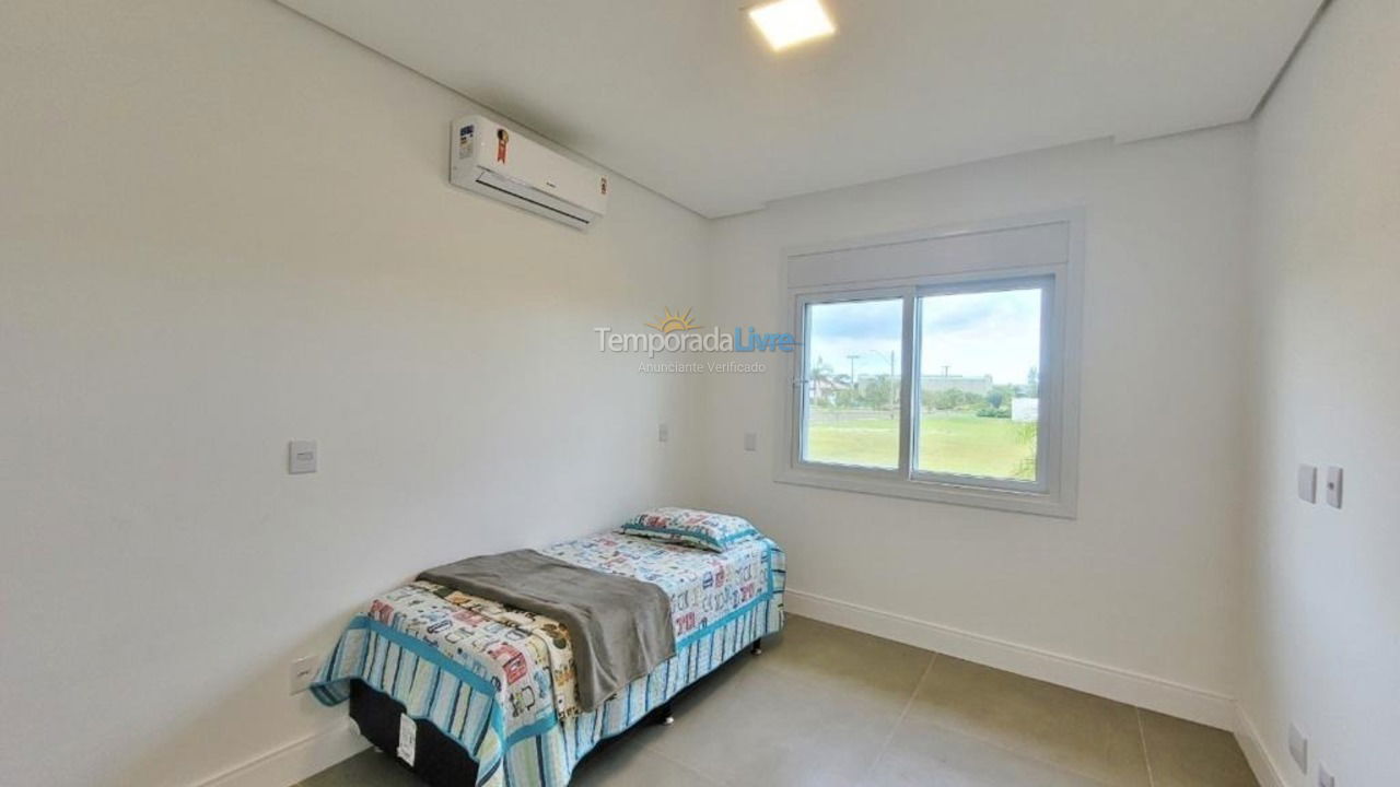 Casa para aluguel de temporada em Xangri Lá (Remanso)