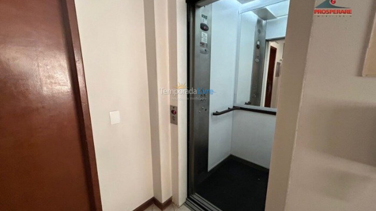 Apartamento para aluguel de temporada em Florianópolis (Cachoeira do Bom Jesus)