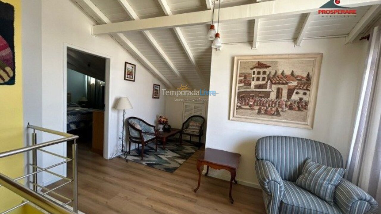 Apartamento para aluguel de temporada em Florianópolis (Cachoeira do Bom Jesus)