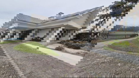 Casa para alugar em Xangri Lá - Xangrila Bairo Centro