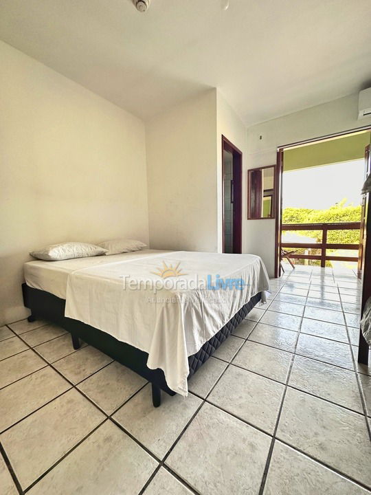 Apartamento para aluguel de temporada em Garopaba (Praia da Ferrugem)