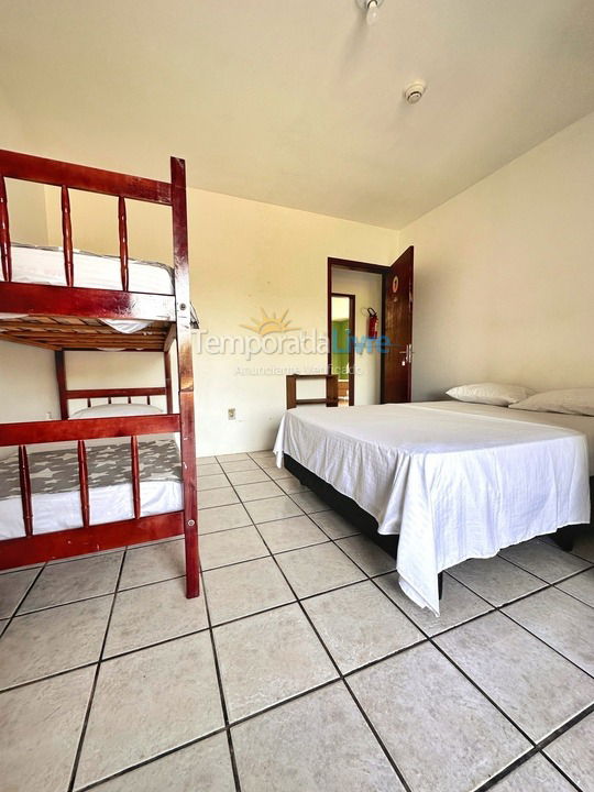 Apartamento para aluguel de temporada em Garopaba (Praia da Ferrugem)