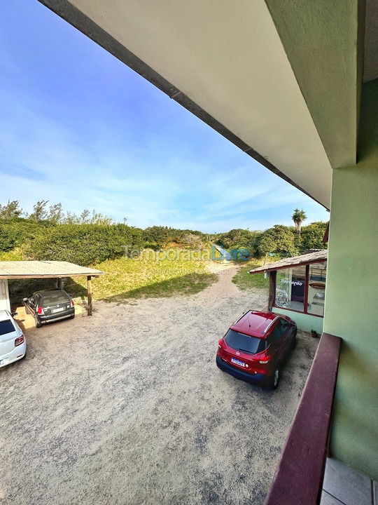 Apartamento para aluguel de temporada em Garopaba (Praia da Ferrugem)