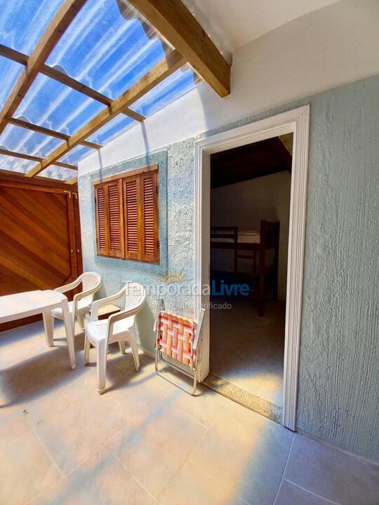 Casa para aluguel de temporada em Capão da Canoa (Zona Nova)
