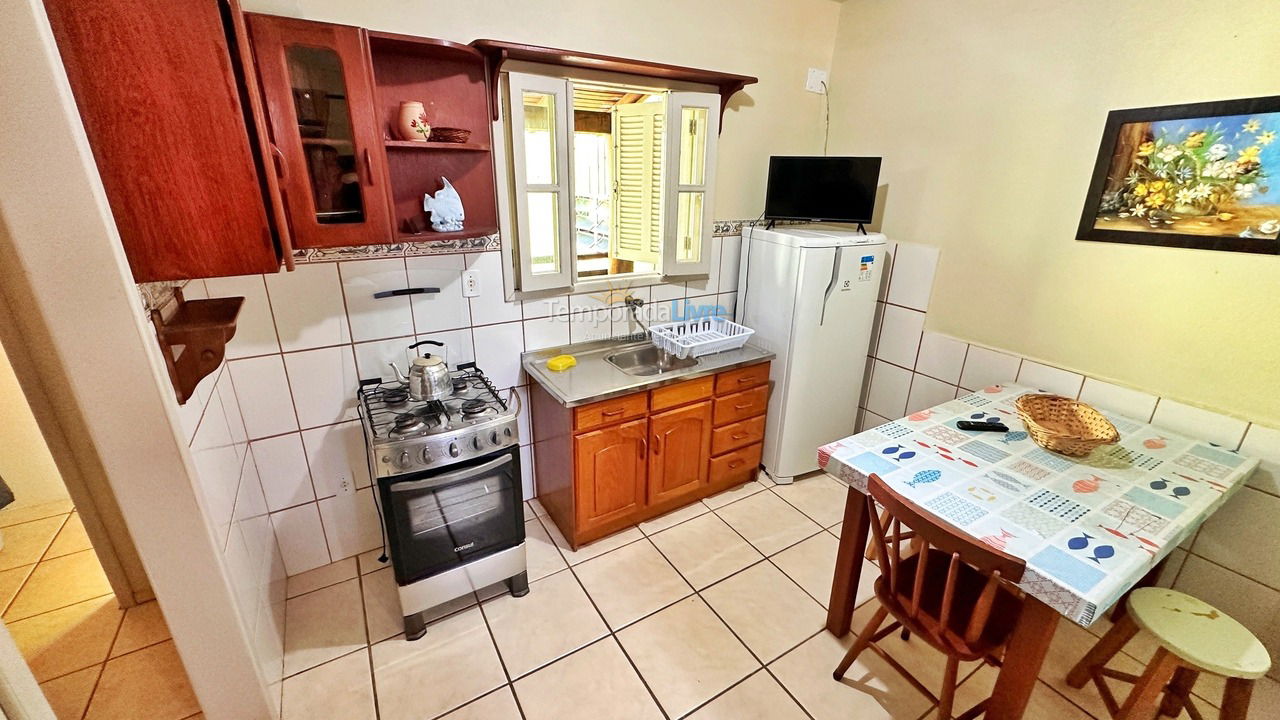 Apartamento para alquiler de vacaciones em Garopaba (Praia da Ferrugem)