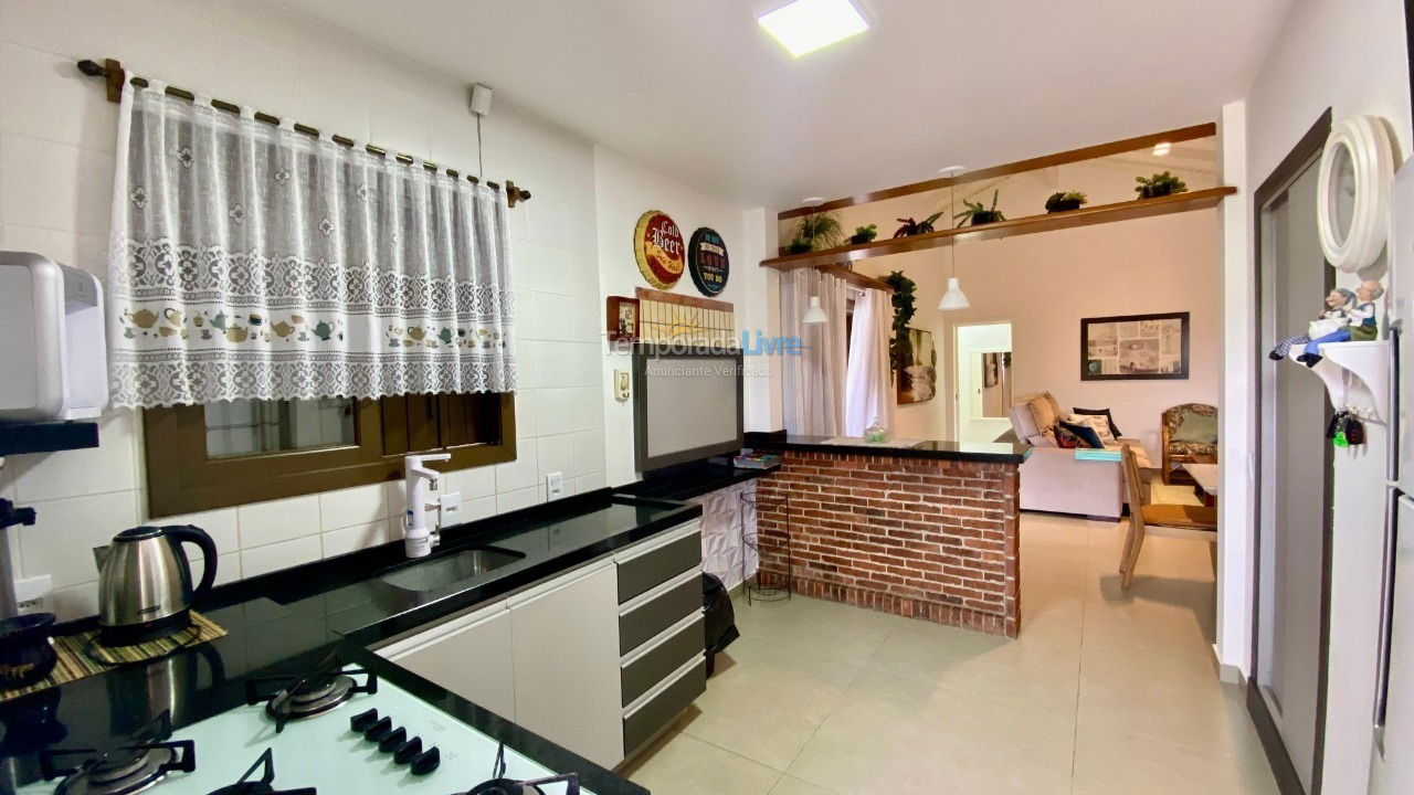 Casa para aluguel de temporada em Xangri Lá (Xangrila Bairo Centro)