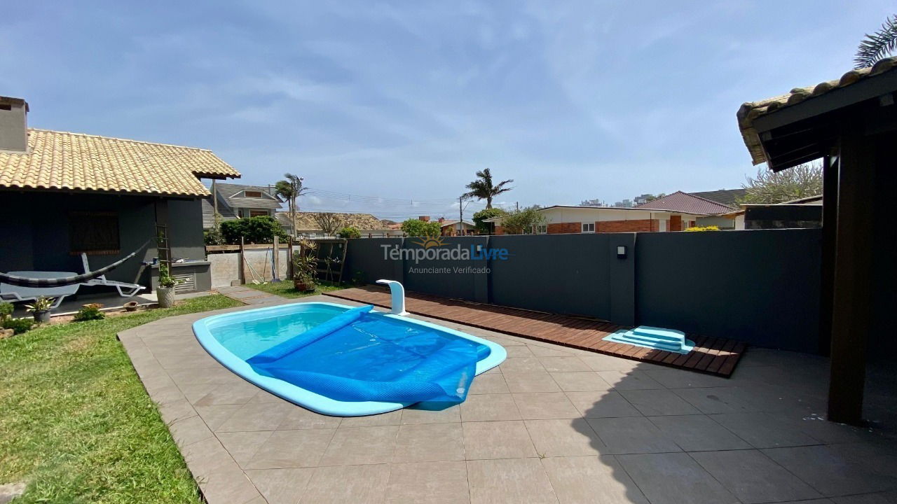 Casa para aluguel de temporada em Xangri Lá (Xangrila Bairo Centro)