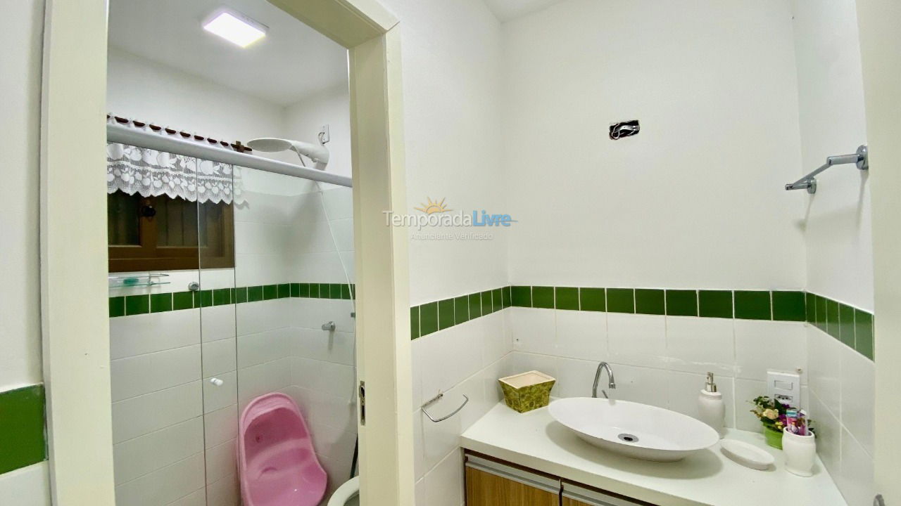 Casa para aluguel de temporada em Xangri Lá (Xangrila Bairo Centro)
