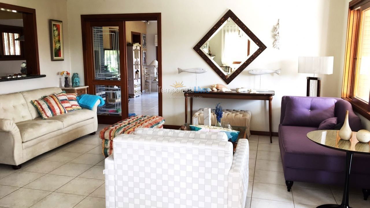 Casa para aluguel de temporada em Xangri Lá (Xangrila Bairo Centro)