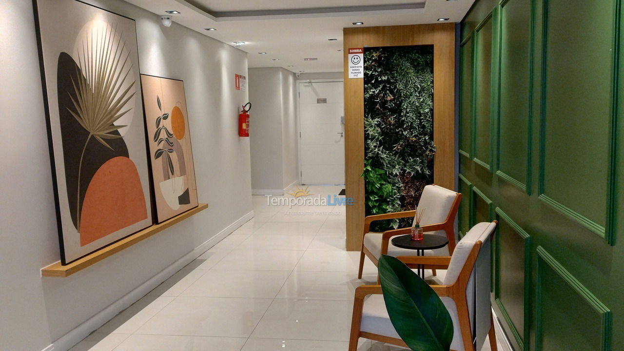 Apartamento para aluguel de temporada em Praia Grande (Guilhermina)